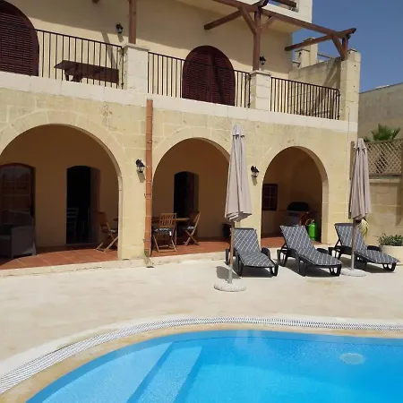 Tas Suplu Farmhouse Gozo וילה