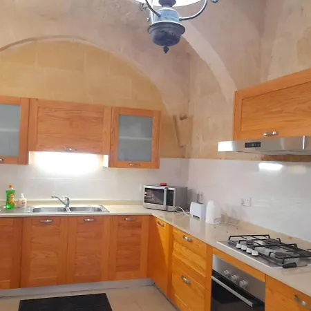 Tas Suplu Farmhouse Gozo וילה
