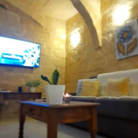 Tas Suplu Farmhouse Gozo וילה *